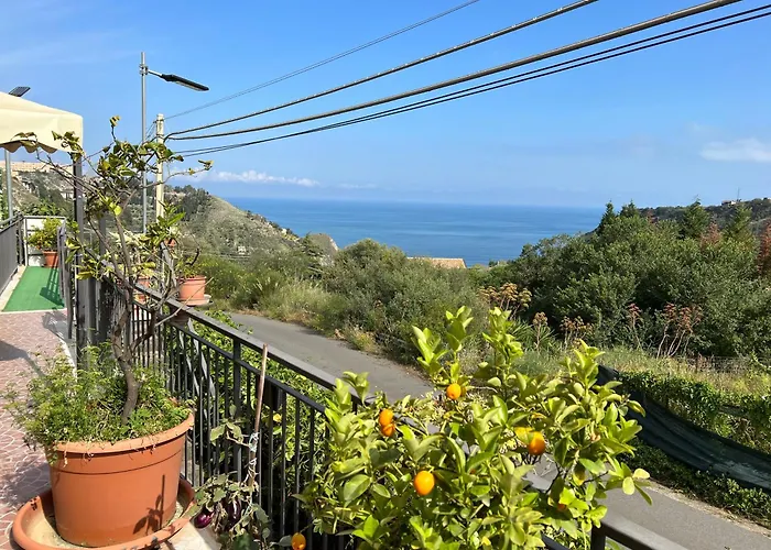 Bed & Breakfast Tirreno- Finestra Sul Mare
