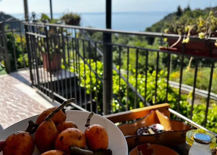 Bed & Breakfast Tirreno- Finestra Sul Mare